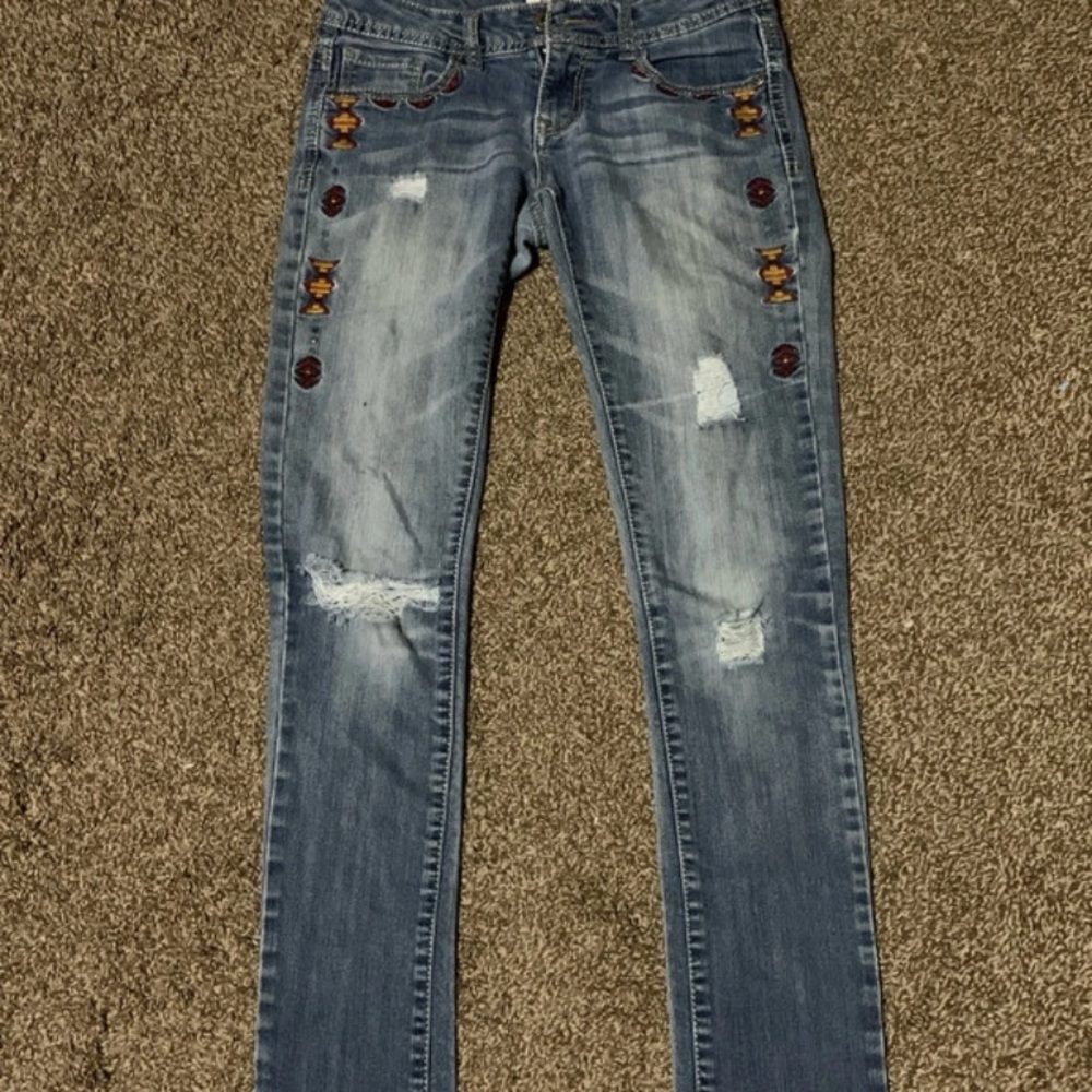 Mudd Blue Distressed Skinny Jeans with Brown Accents